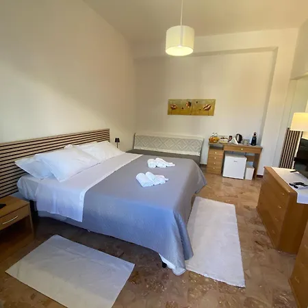 Angelorooms Guest house *